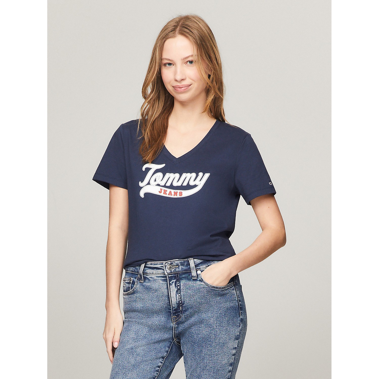 TOMMY HILFIGER Tommy Logo V-Neck T-Shirt